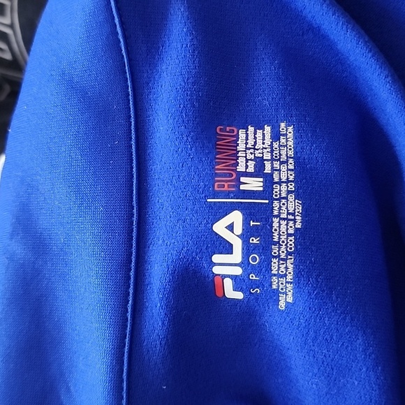 Fila Sport Running Size Medium Long Sleeve Active Quarter Zip Top Blue - Picture 2 of 4